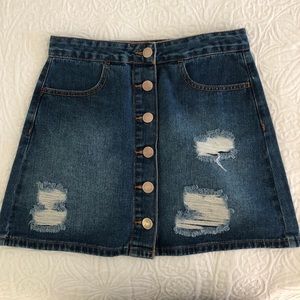 Forever 21 button front denim skirt w/ distress
